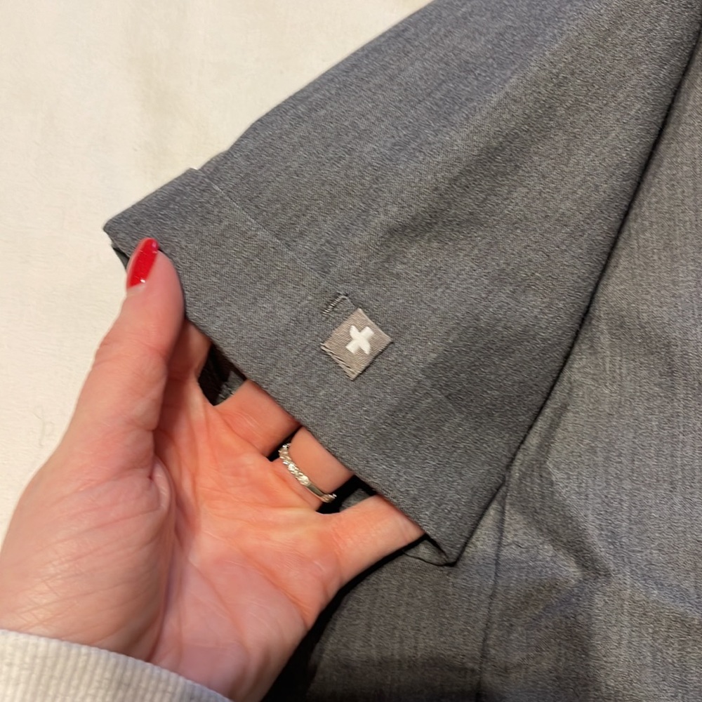 Figs Pilar Collared Button Down Scrub Stop Xxs - image 5